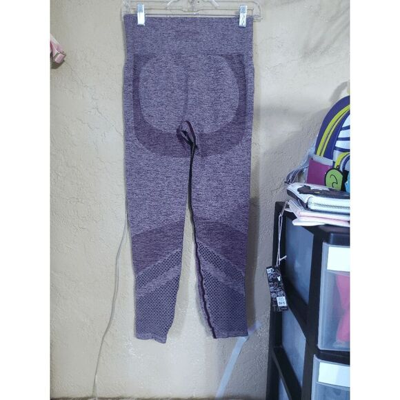 EUC Size MED VS PINK Ultimate Seamless Full Length Leggings - Picture 2 of 2